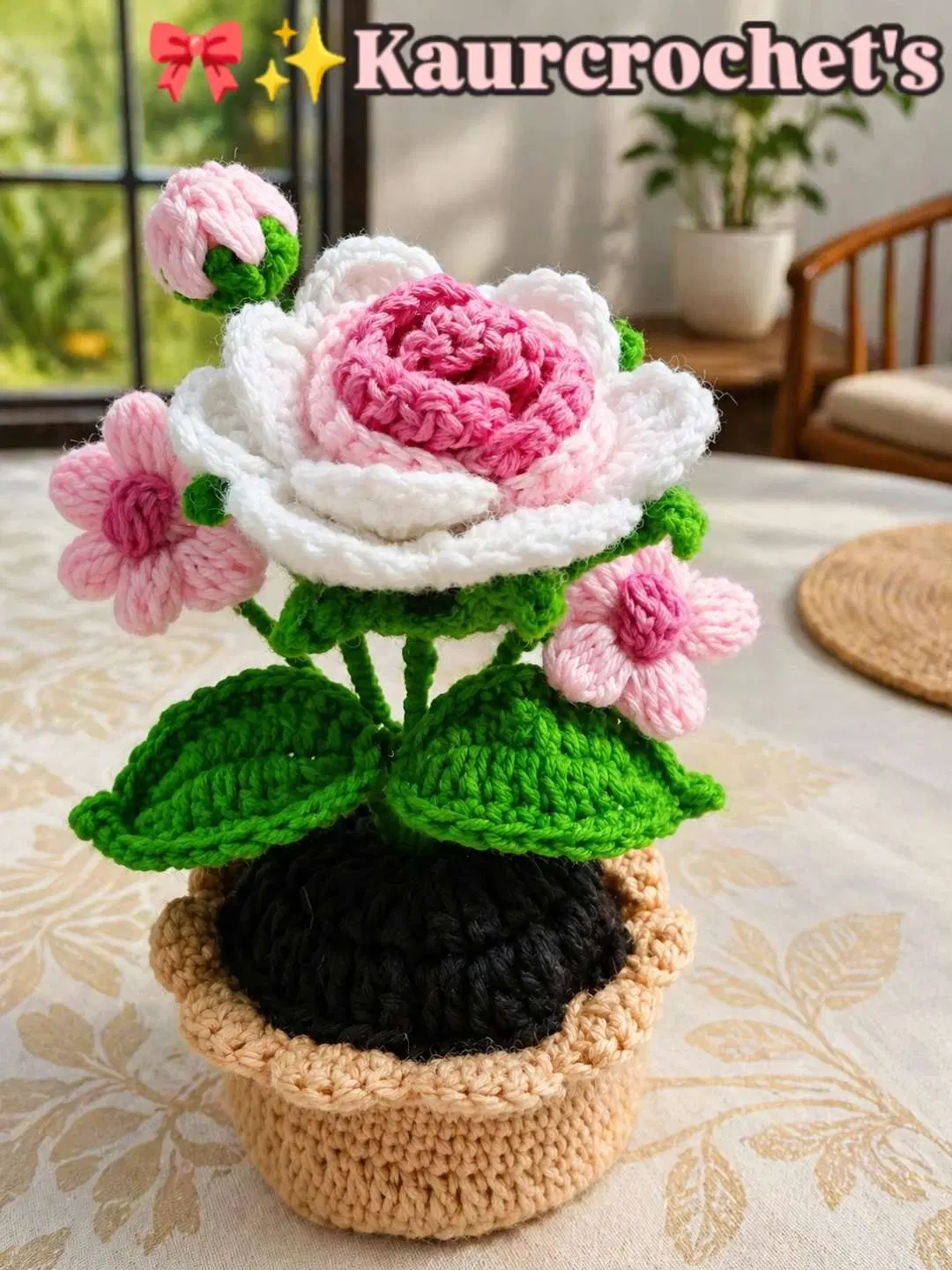 Handmade crochet flower pots - Image 1